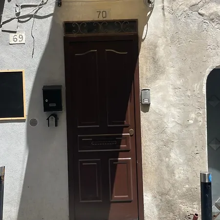 Caterina 70 * Nápoly